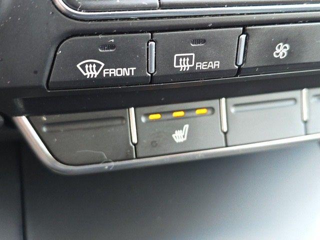 2019 Kia Sorento Vehicle Photo in Pleasant Hills, PA 15236