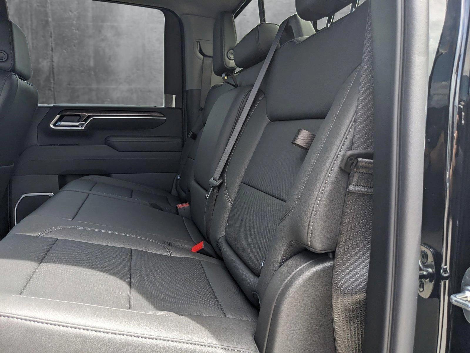 2025 Chevrolet Silverado 2500 HD Vehicle Photo in MIAMI, FL 33134-2699