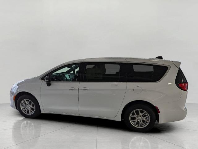 2025 Chrysler Voyager Vehicle Photo in Oshkosh, WI 54901
