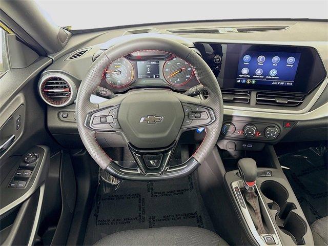 2025 Chevrolet Trax Vehicle Photo in PUYALLUP, WA 98371-4149