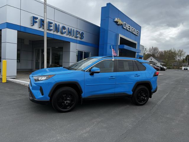 2019 Toyota RAV4 Vehicle Photo in MASSENA, NY 13662-2255