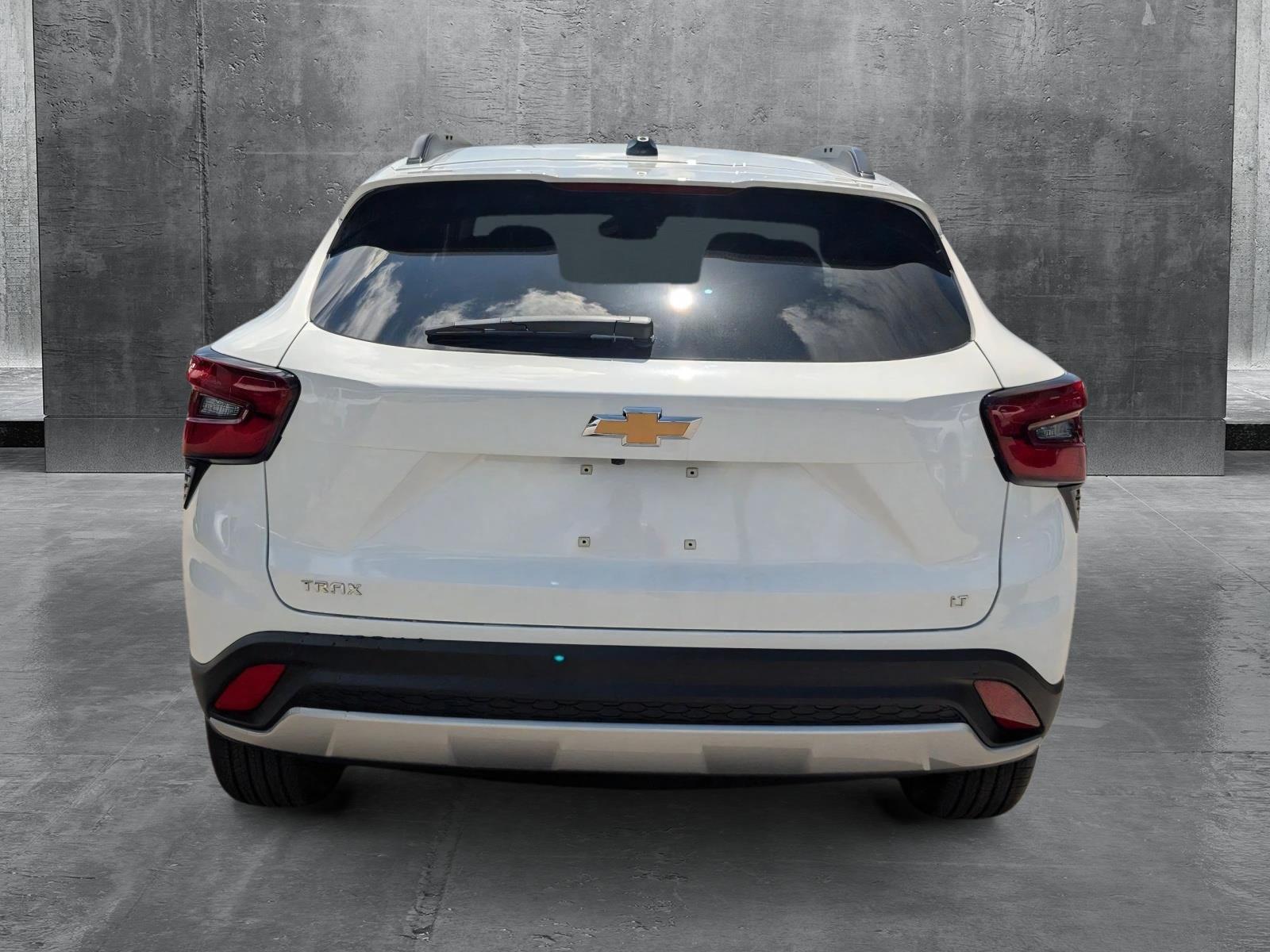 2025 Chevrolet Trax Vehicle Photo in MIAMI, FL 33134-2699