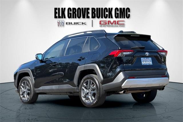 2023 Toyota RAV4 Vehicle Photo in ELK GROVE, CA 95757-8703