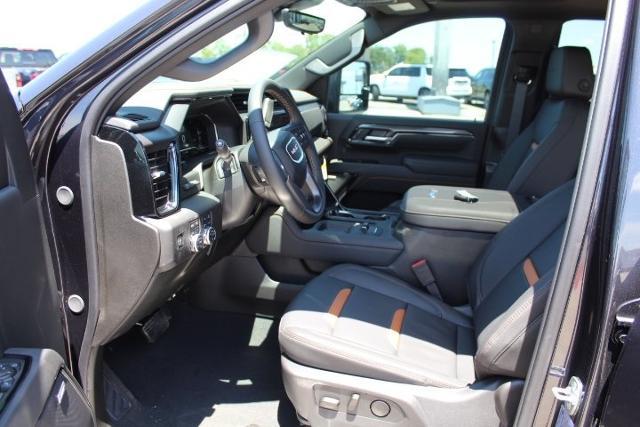 2025 GMC Sierra 2500 HD Vehicle Photo in Greenville, TX 75402