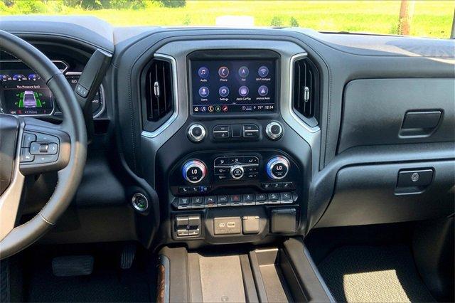 2023 GMC Sierra 2500 HD Vehicle Photo in TOPEKA, KS 66609-0000
