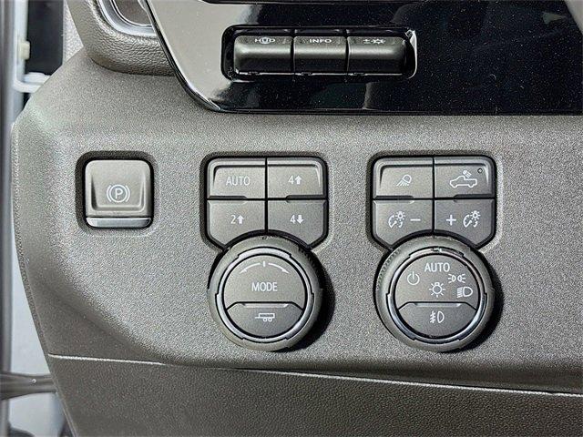 2025 Chevrolet Silverado 1500 Vehicle Photo in PUYALLUP, WA 98371-4149