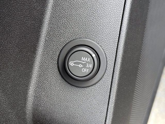 2022 Chevrolet Equinox Vehicle Photo in Roslyn, NY 11576