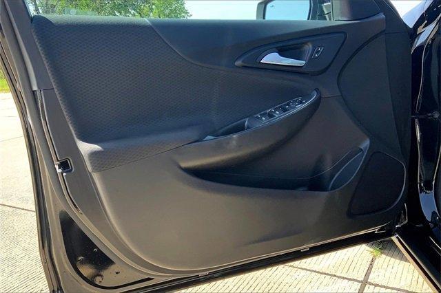 2025 Chevrolet Malibu Vehicle Photo in TOPEKA, KS 66609-0000
