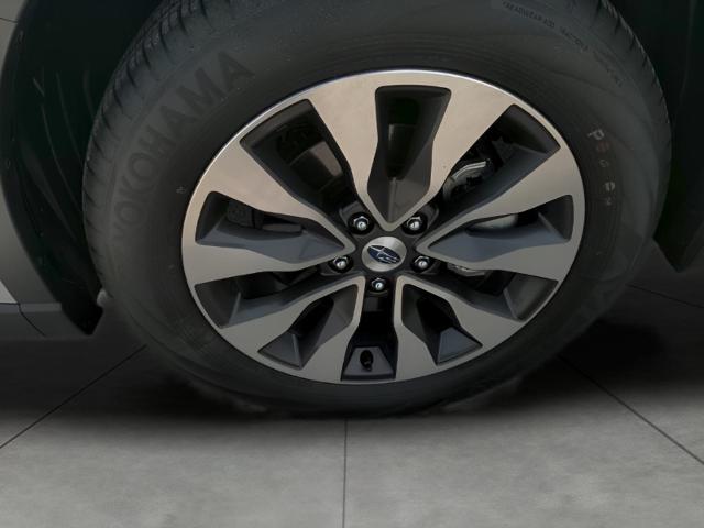 2025 Subaru Outback Vehicle Photo in Green Bay, WI 54304