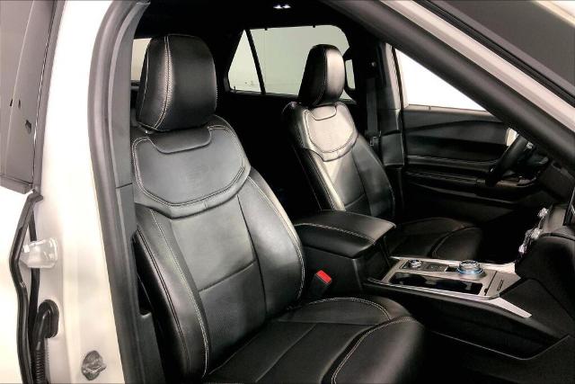 2020 Ford Explorer Vehicle Photo in Kansas City, MO 64114