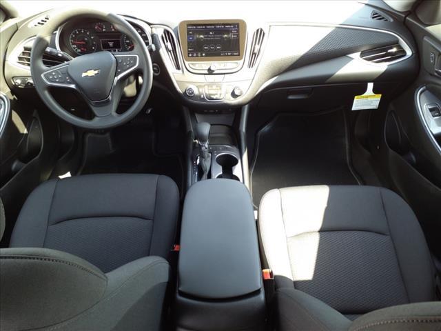 2025 Chevrolet Malibu Vehicle Photo in ELGIN, TX 78621-4245