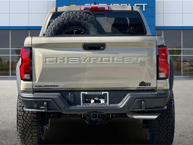 2024 Chevrolet Colorado Vehicle Photo in RIVERSIDE, CA 92504-4106