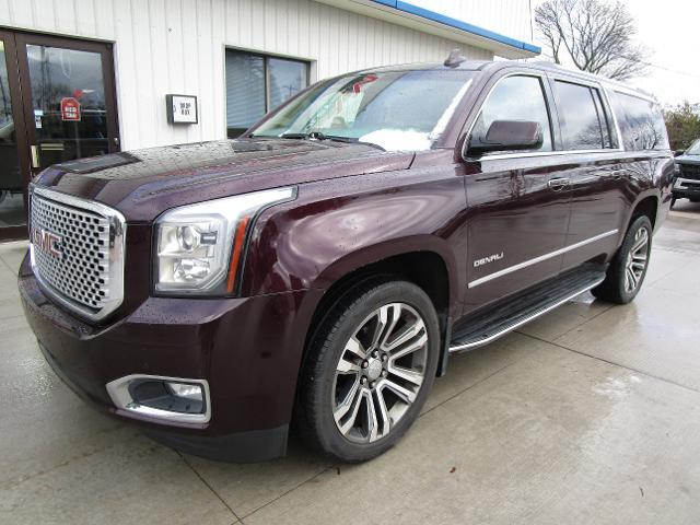 Used 2017 GMC Yukon XL Denali with VIN 1GKS2HKJ1HR300228 for sale in Manistique, MI