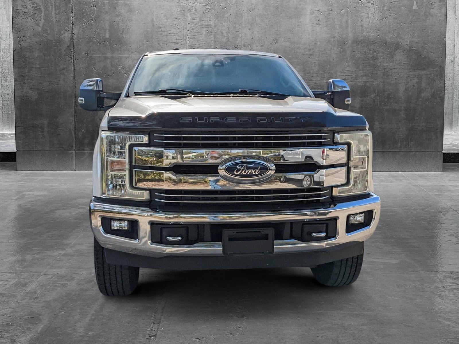 2017 Ford Super Duty F-250 SRW Vehicle Photo in Jacksonville, FL 32256