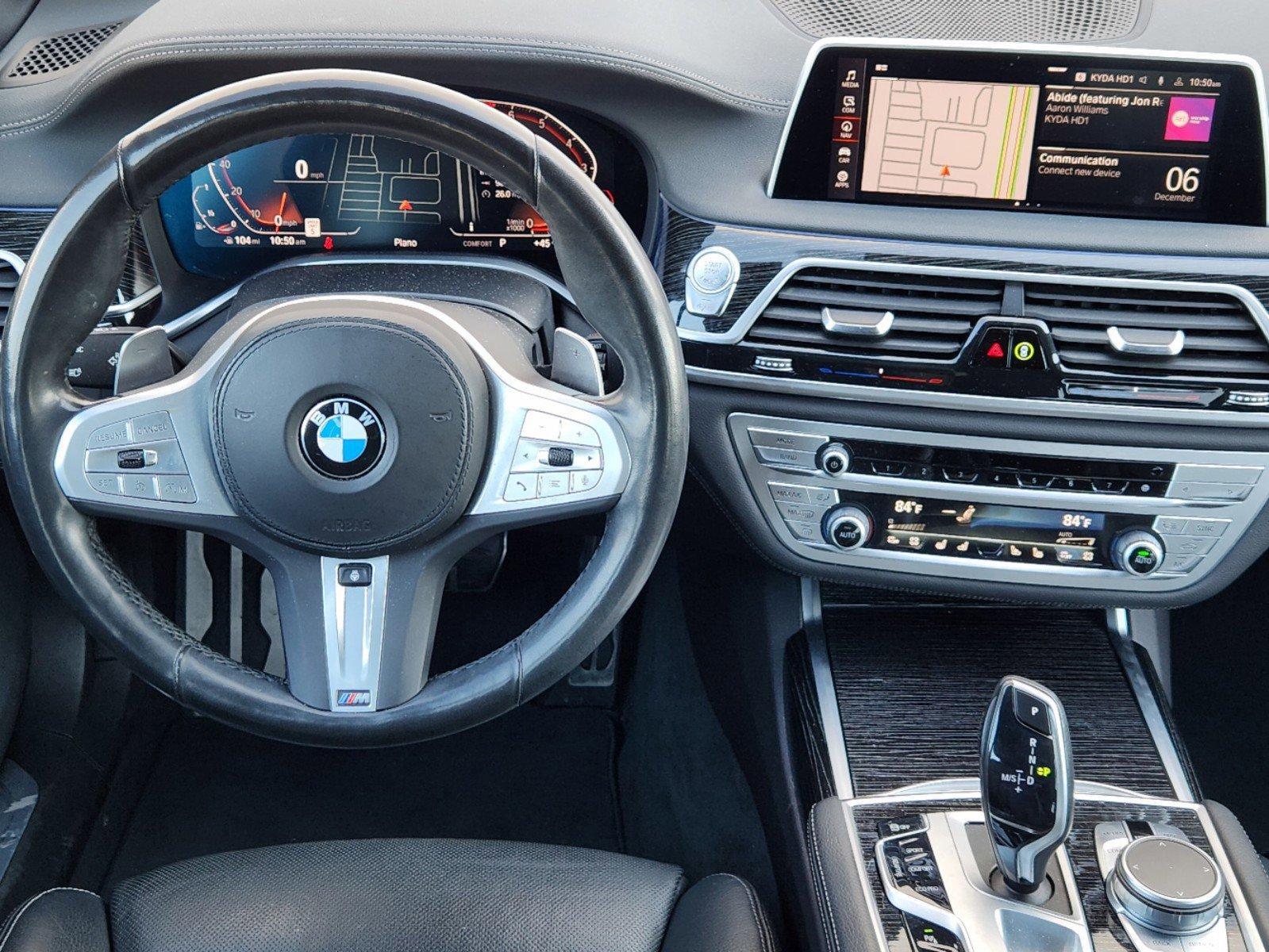 2022 BMW 740i Vehicle Photo in PLANO, TX 75024