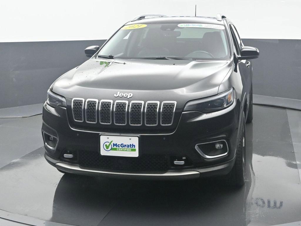 2021 Jeep Cherokee Vehicle Photo in Cedar Rapids, IA 52402