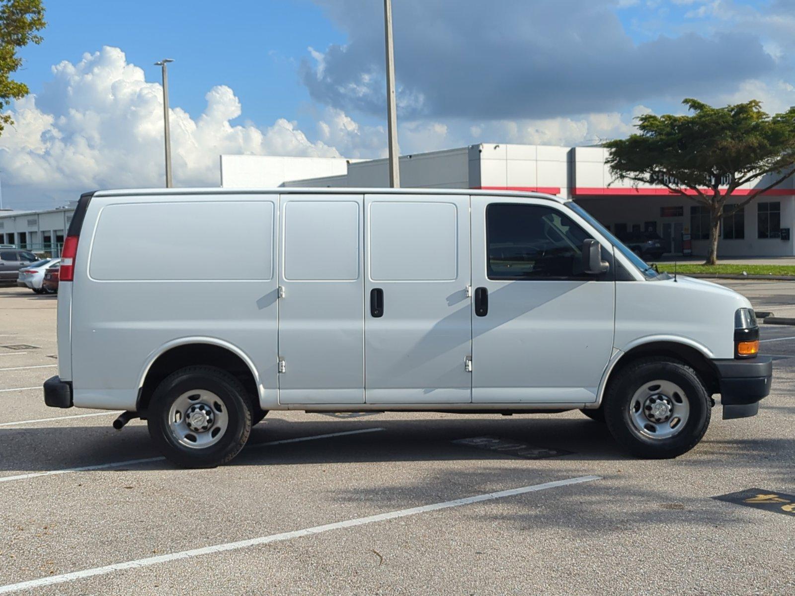 2021 Chevrolet Express Cargo 2500 Vehicle Photo in MIAMI, FL 33172-3015