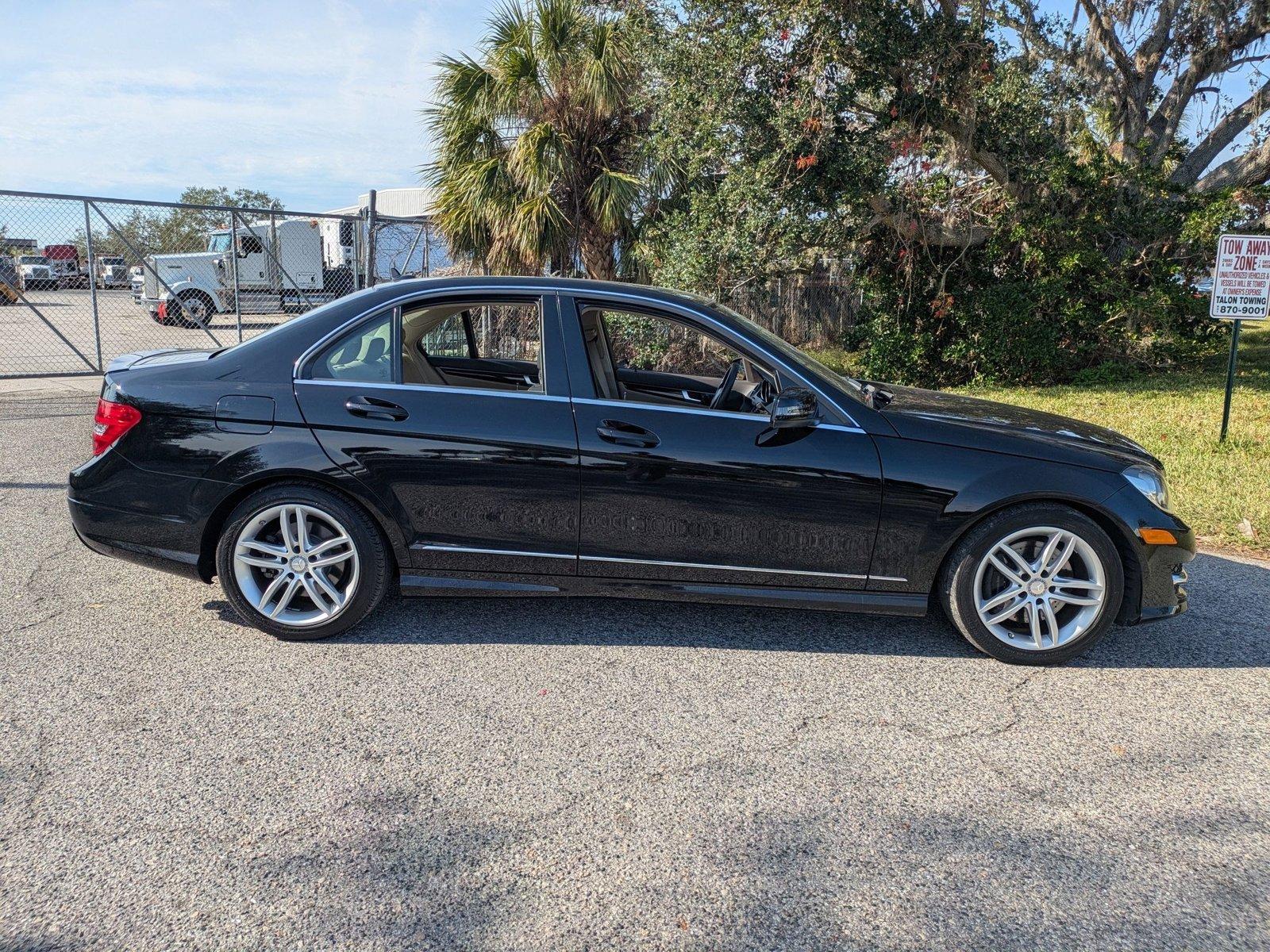 2014 Mercedes-Benz C-Class Vehicle Photo in Sarasota, FL 34231