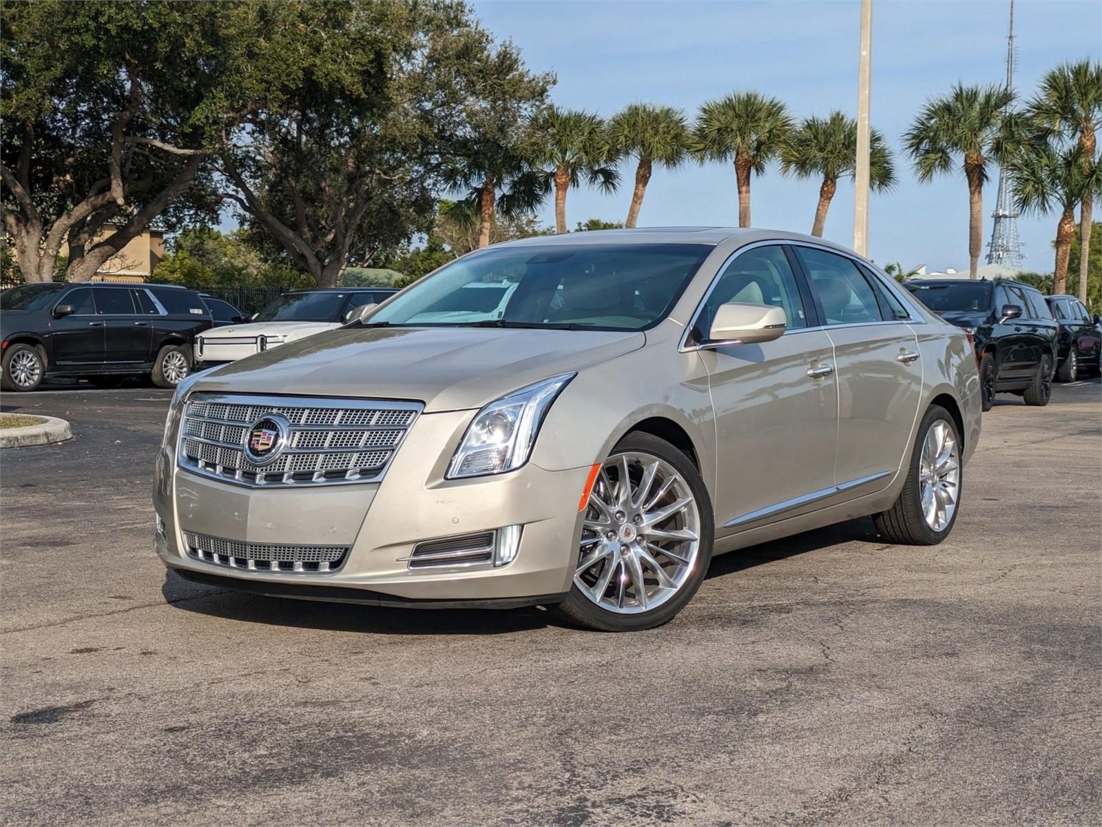 2013 Cadillac XTS Vehicle Photo in WEST PALM BEACH, FL 33407-3296