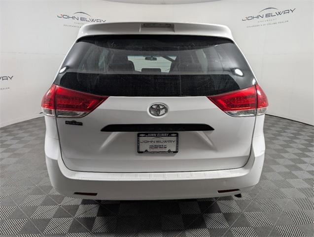 2013 Toyota Sienna Vehicle Photo in ENGLEWOOD, CO 80113-6708