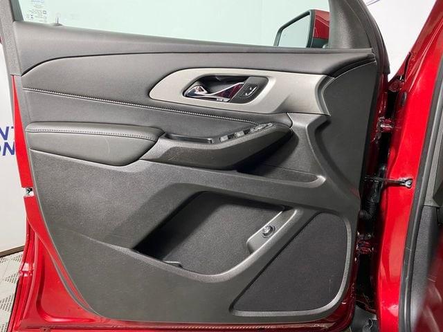 2023 Chevrolet Traverse Vehicle Photo in BROCKTON, MA 02301-7113
