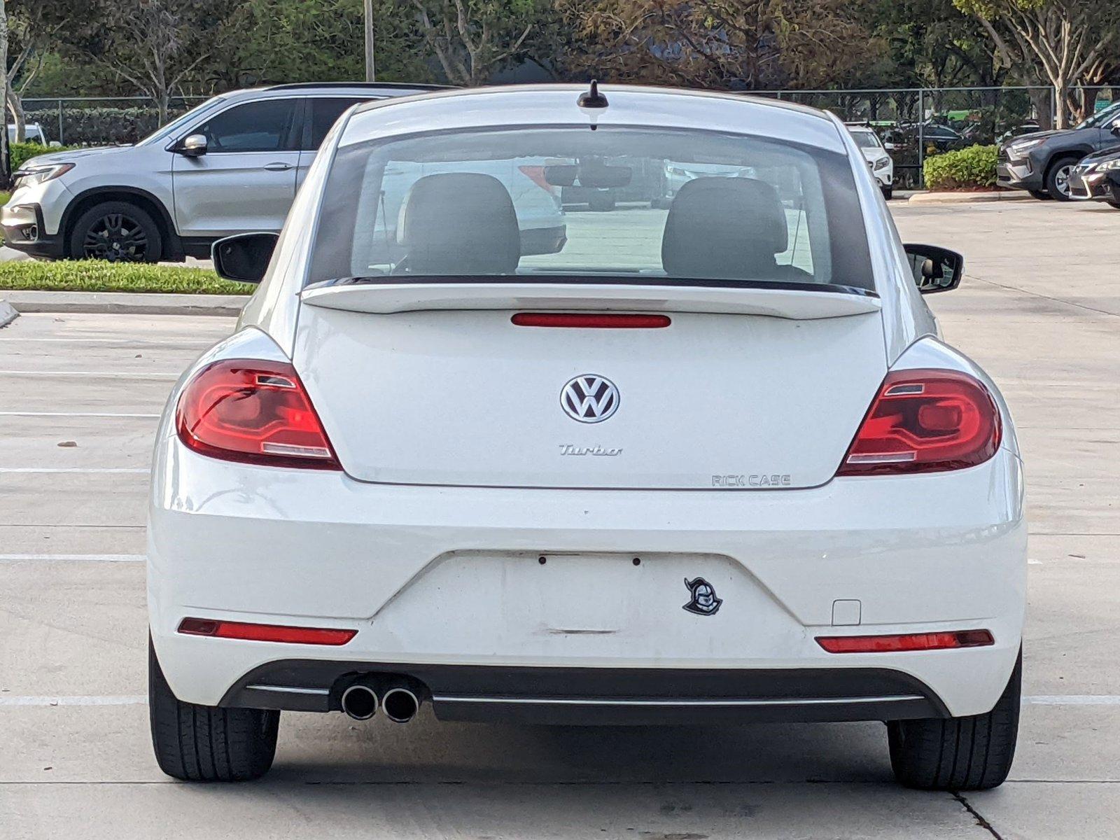 2019 Volkswagen Beetle Vehicle Photo in Davie, FL 33331