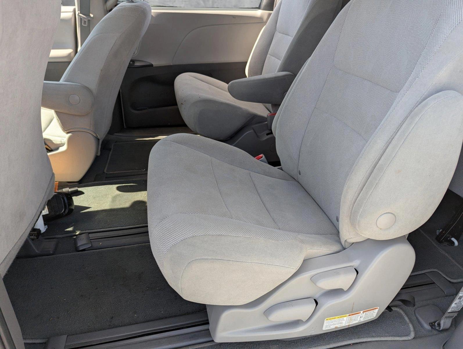 2020 Toyota Sienna Vehicle Photo in Ft. Myers, FL 33907