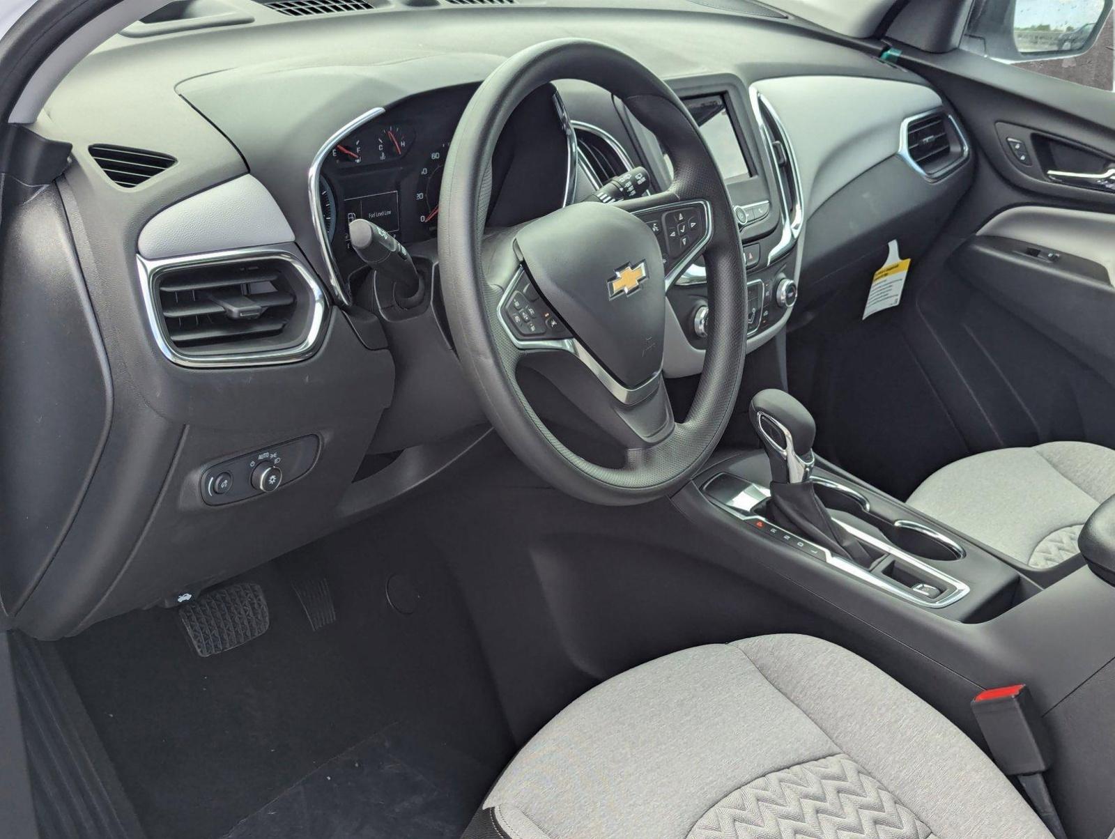 2024 Chevrolet Equinox Vehicle Photo in PEMBROKE PINES, FL 33024-6534