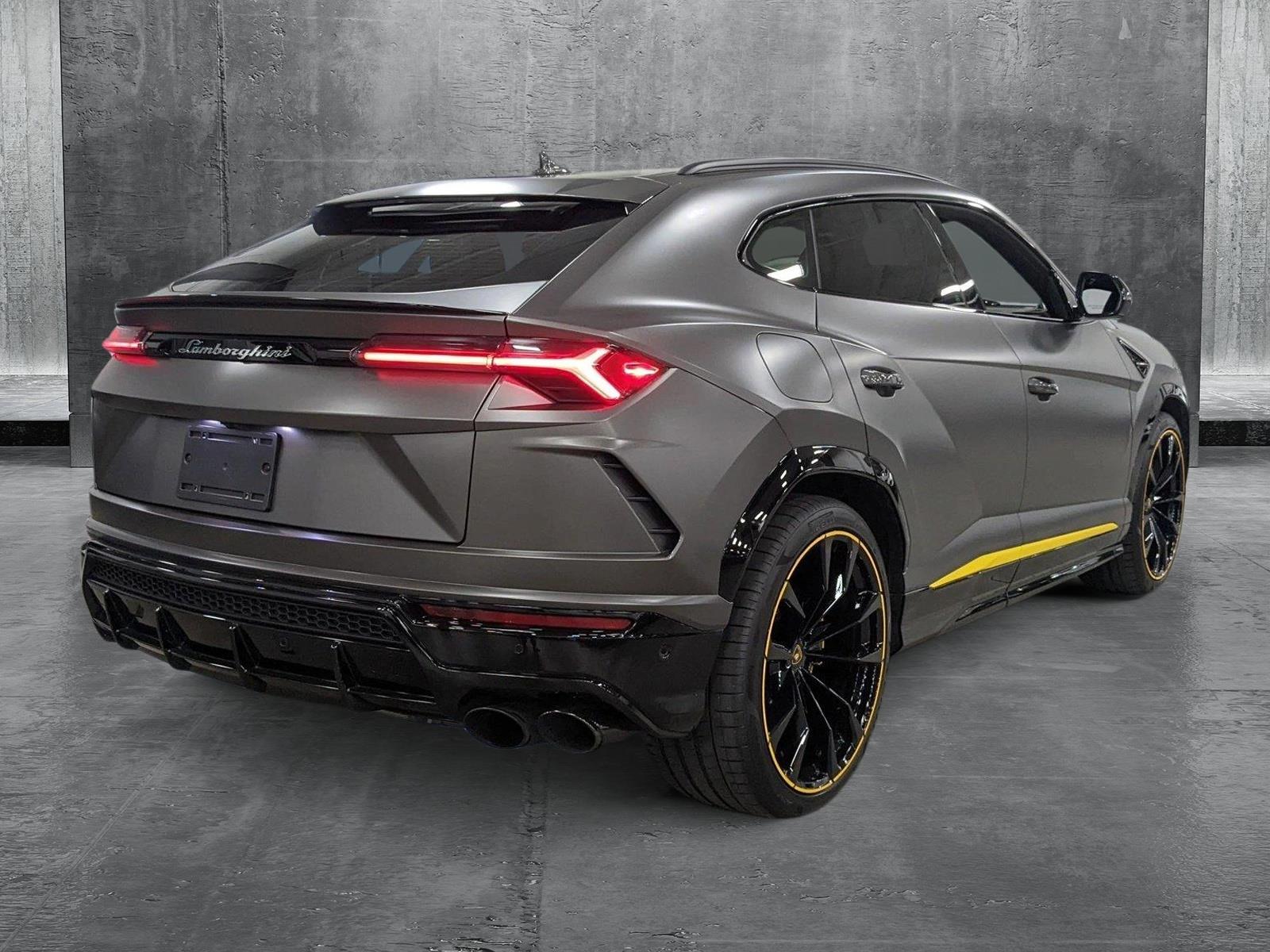 2022 Lamborghini Urus Vehicle Photo in Pompano Beach, FL 33064