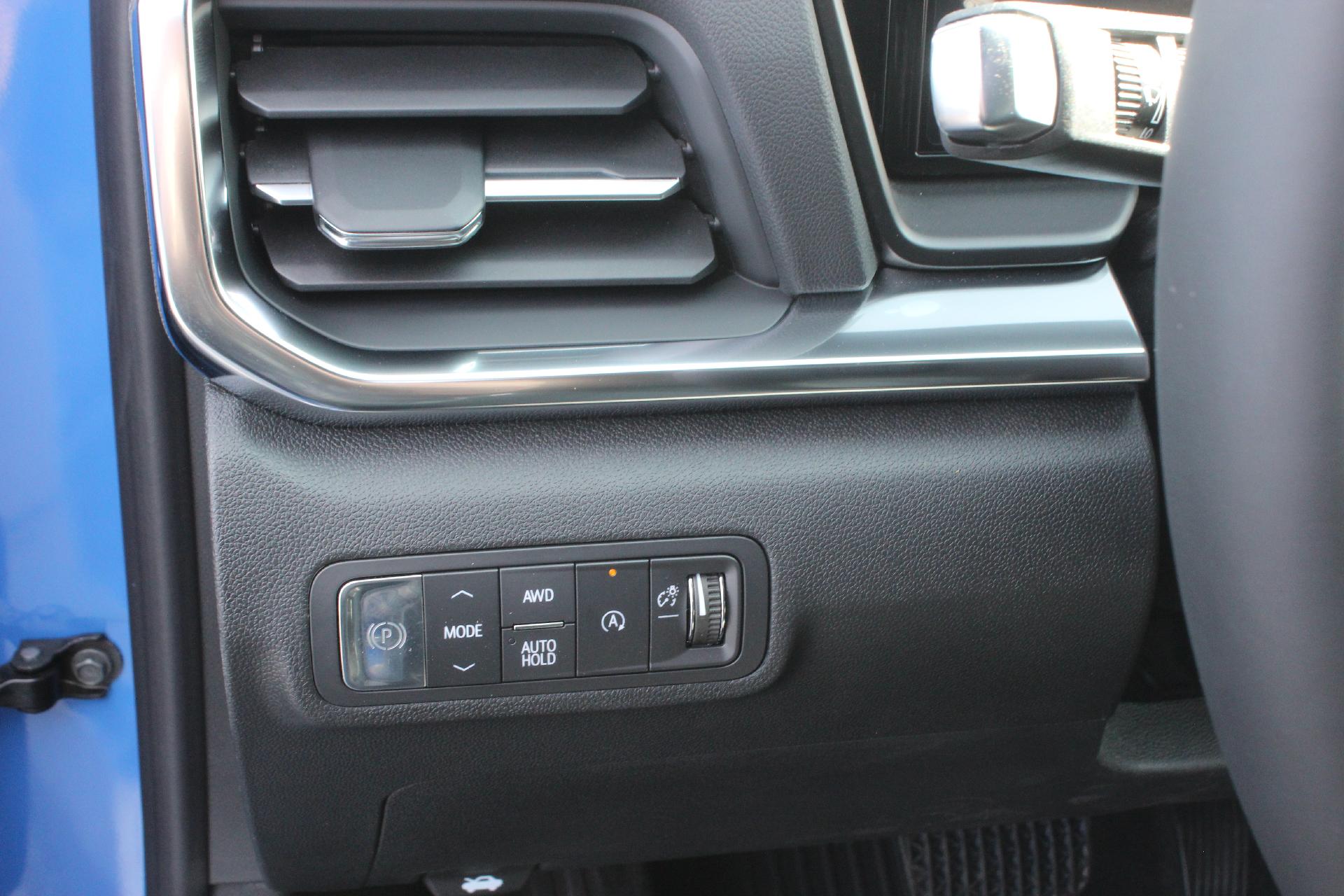 2025 GMC Terrain Vehicle Photo in AURORA, CO 80012-4011