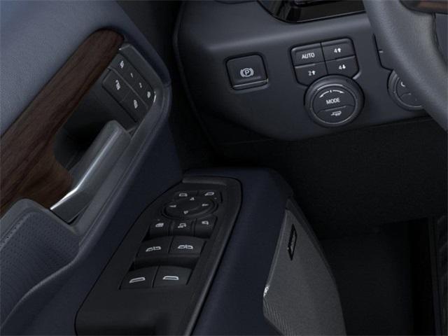 2025 Chevrolet Silverado 3500 HD Vehicle Photo in ENGLEWOOD, CO 80113-6708