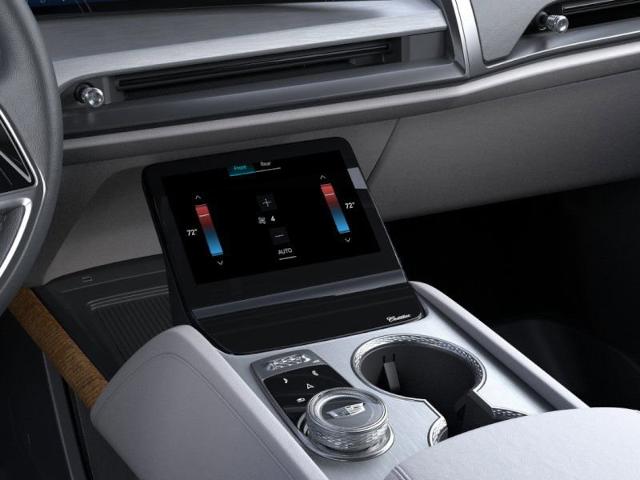 2026 Cadillac VISTIQ Vehicle Photo in POMPANO BEACH, FL 33064-7091