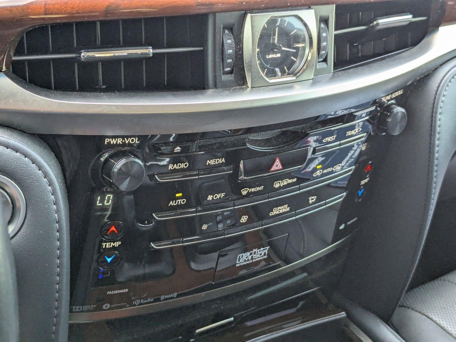 2020 Lexus LX 570 Vehicle Photo in Tampa, FL 33614