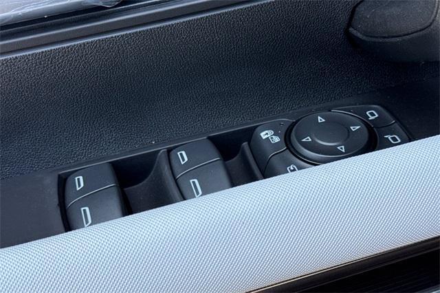 2025 GMC HUMMER EV SUV Vehicle Photo in ELK GROVE, CA 95757-8703