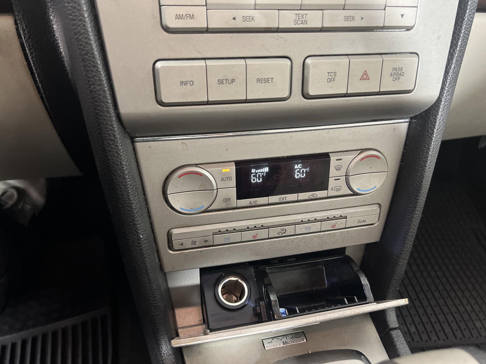 2008 Lincoln MKZ Vehicle Photo in GEORGETOWN, TX 78626-7508