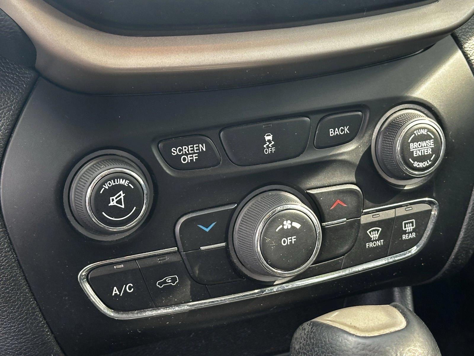 2016 Jeep Cherokee Vehicle Photo in Hollywood, FL 33021