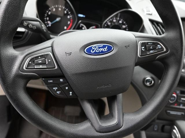 2019 Ford Escape Vehicle Photo in Cedar Rapids, IA 52402