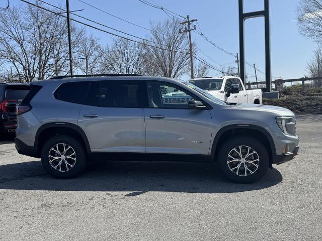 2025 GMC Acadia Vehicle Photo in LOWELL, MA 01852-4336