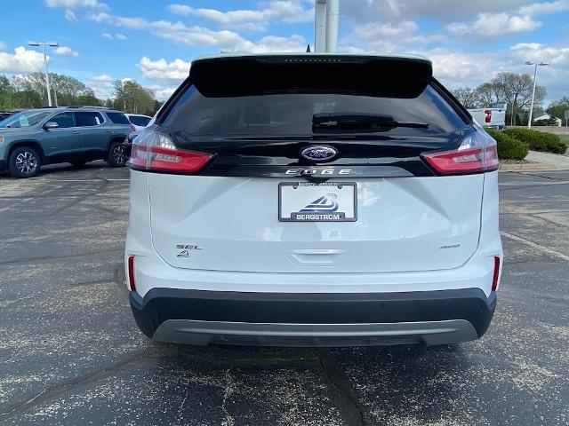 2024 Ford Edge Vehicle Photo in APPLETON, WI 54914-8833