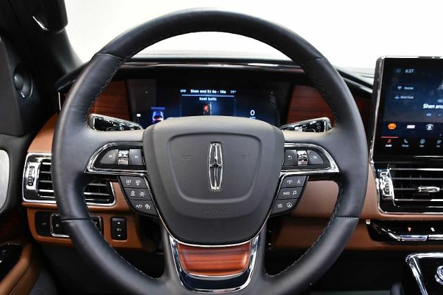 2024 Lincoln Navigator Vehicle Photo in DALLAS, TX 75235