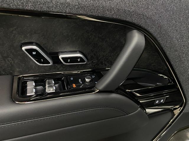 2025 Range Rover Sport Vehicle Photo in Appleton, WI 54913