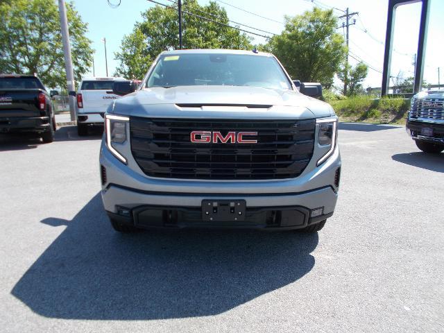 2025 GMC Sierra 1500 Vehicle Photo in LOWELL, MA 01852-4336