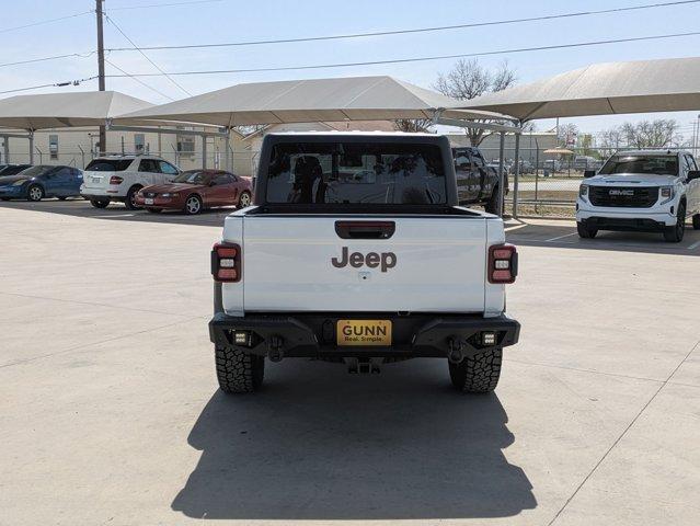 2024 Jeep Gladiator Vehicle Photo in SELMA, TX 78154-1460