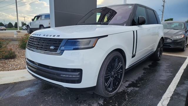 2023 Range Rover Vehicle Photo in Appleton, WI 54913
