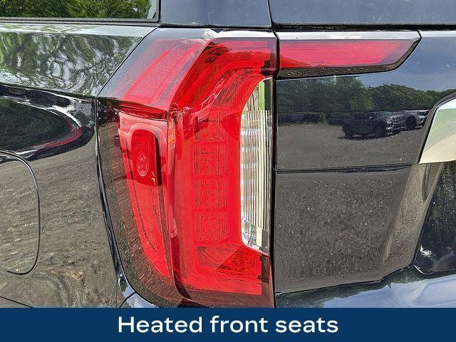 2024 GMC Yukon XL Vehicle Photo in DANBURY, CT 06810-5034