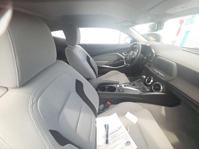 2022 Chevrolet Camaro Vehicle Photo in ENGLEWOOD, CO 80113-6708