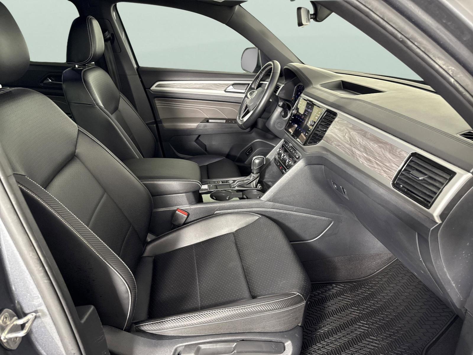 2022 Volkswagen Atlas Cross Sport Vehicle Photo in Georgetown, TX 78626