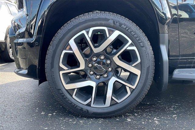 2025 Chevrolet Silverado EV Vehicle Photo in INDEPENDENCE, MO 64055-1314