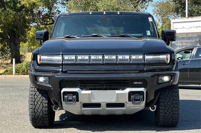 2025 GMC HUMMER EV SUV Vehicle Photo in ELK GROVE, CA 95757-8703