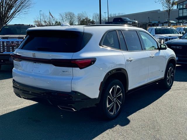 2025 Buick Enclave Vehicle Photo in LOWELL, MA 01852-4336